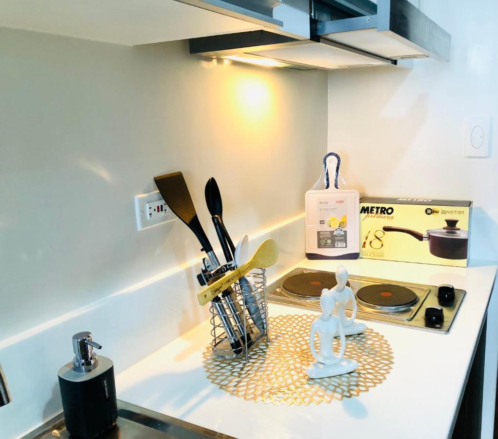 Air Residence 1Br With Balcony Free Netflix And Disney Plus Μανίλα Εξωτερικό φωτογραφία